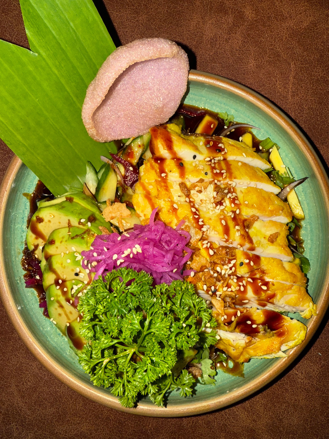 Grilled Chicken Avocado Salat